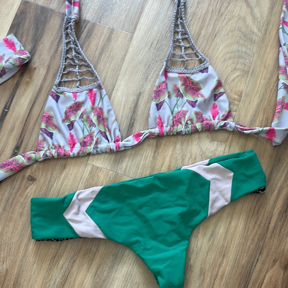 Acacia set